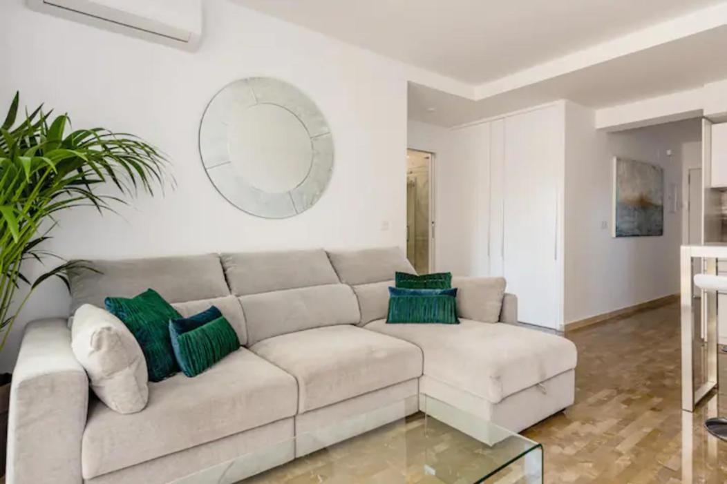 Apartamento Piccadilly Suite Torremolinos Exteriör bild